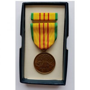 US VIETNAM WAR SERVICE MEDAL 1969 - WARSTUFF.COM